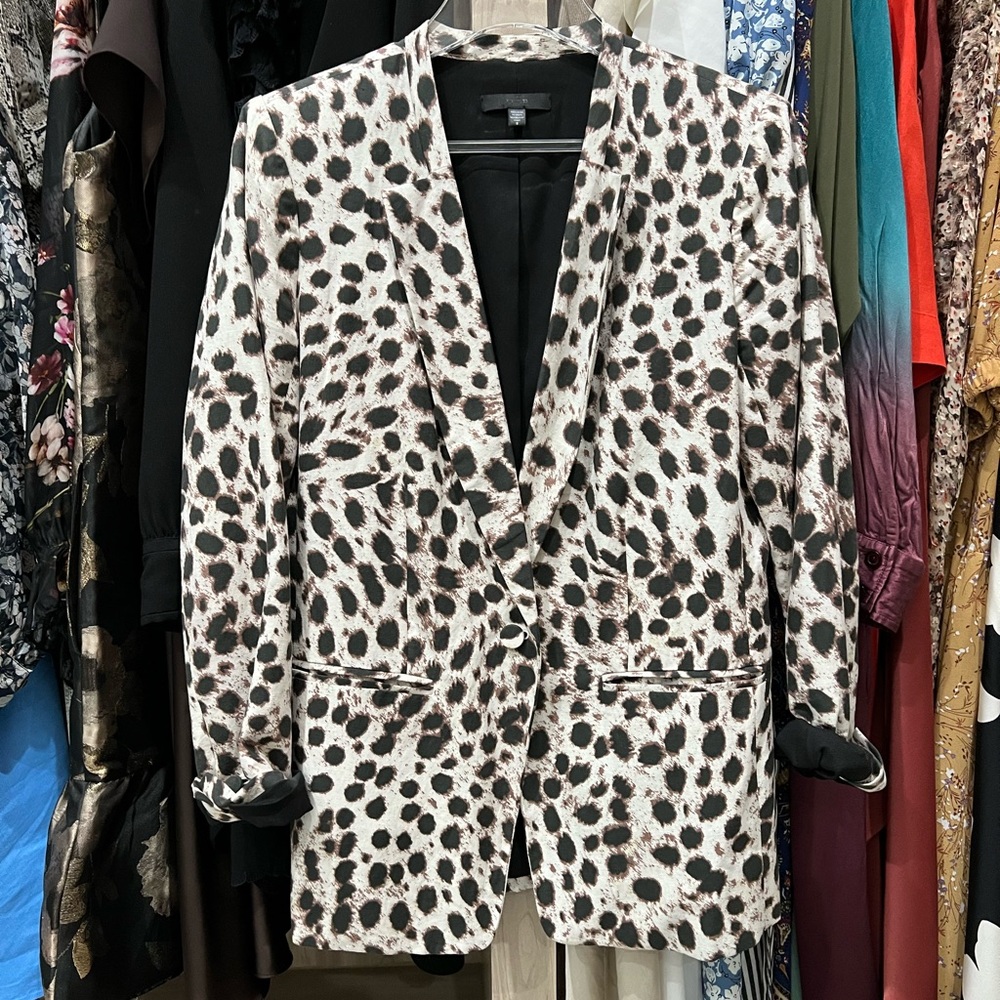 Joe’s light jacket. Size S.